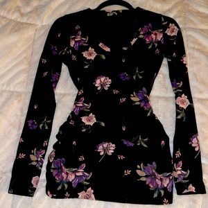 Black mini dress very flattering and brings out your 🍑 go to for a night out